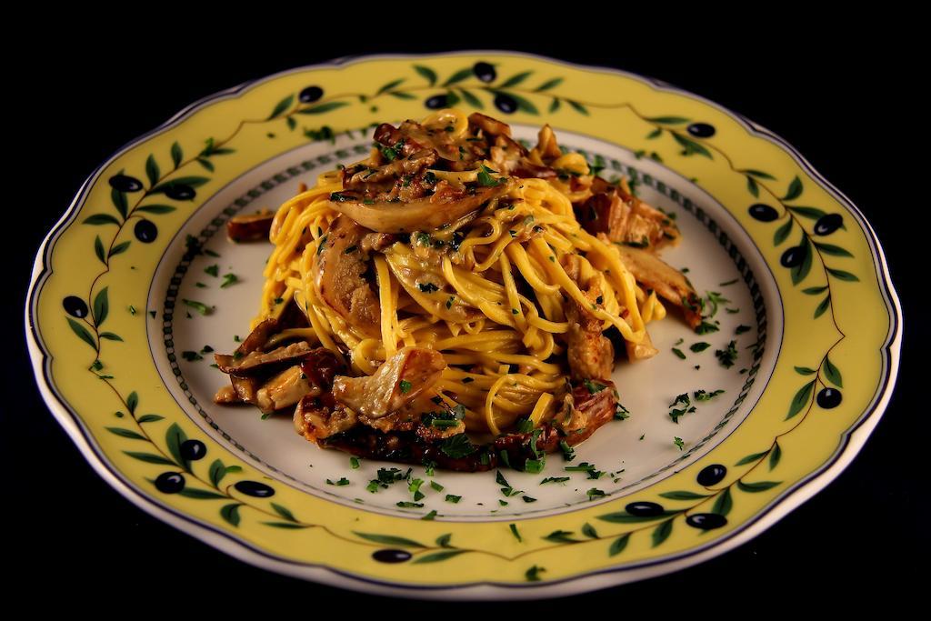 La Favorita Apricale B&B & Ristorante Eksteriør bilde